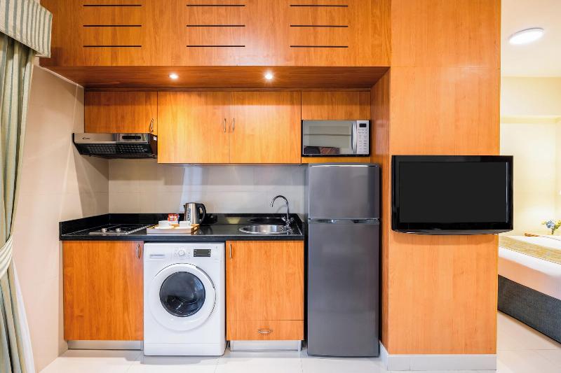 Golden Sands Hotel Apartments - Oda