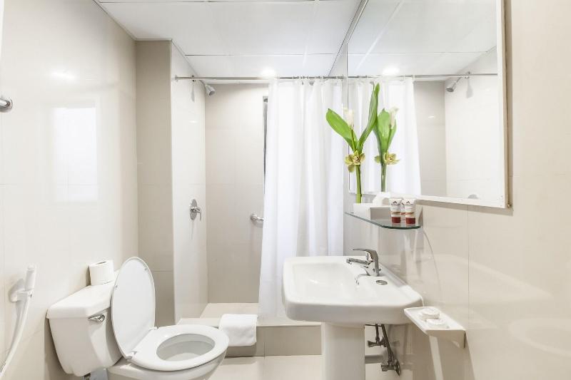 Golden Sands Hotel Apartments - Oda