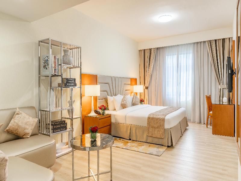 Golden Sands Hotel Apartments - Oda