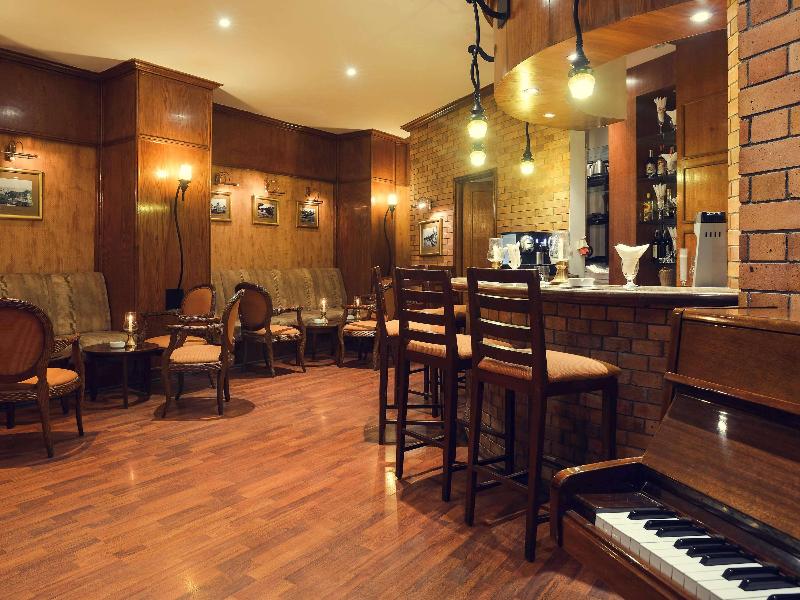 Mercure Ismailia Forsan Island Hotel - Bar