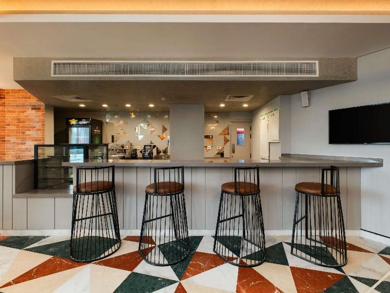 Mercure Ismailia Forsan Island Hotel - Bar
