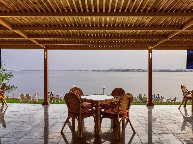 Mercure Ismailia Forsan Island Hotel - Restoran
