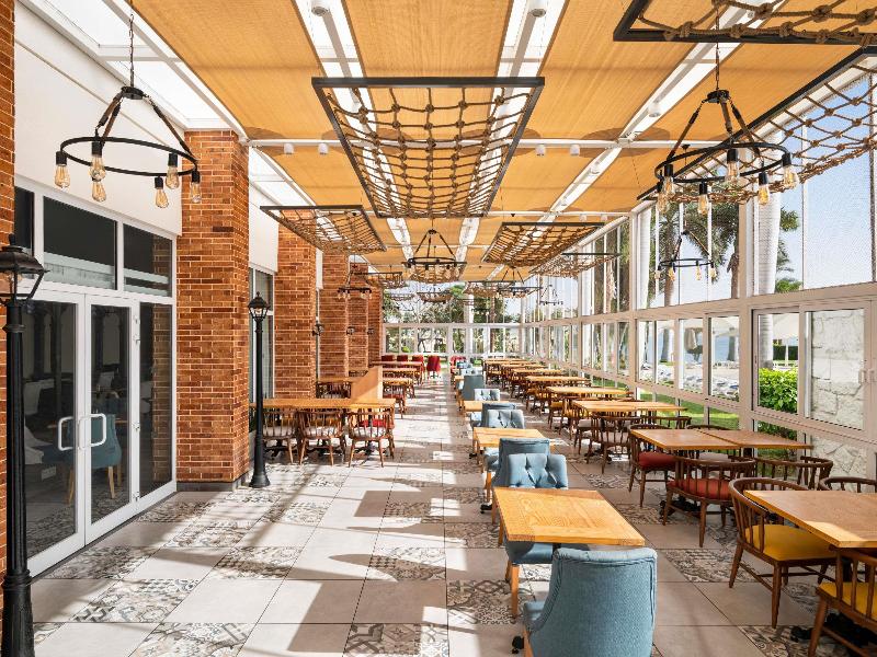Mercure Ismailia Forsan Island Hotel - Restoran