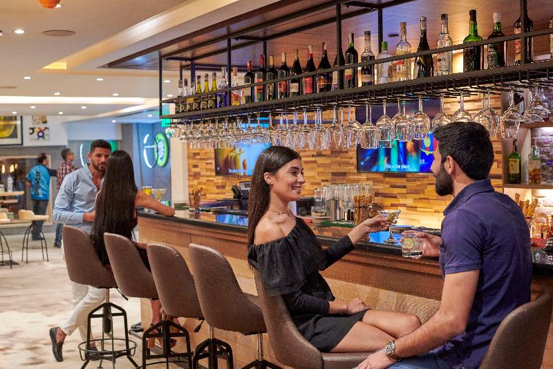 Holiday Inn Cairo Maadi - Bar
