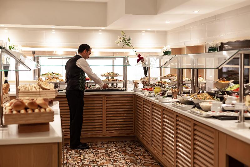 Holiday Inn Cairo Maadi - Restoran