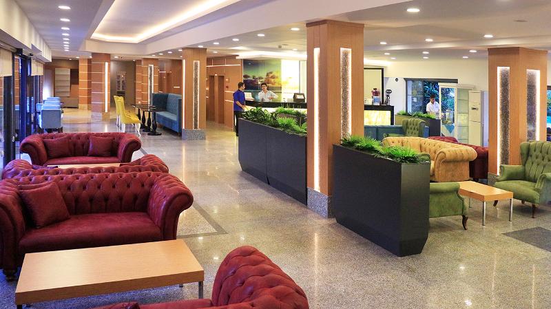 Club Aqua Plaza - Lobi