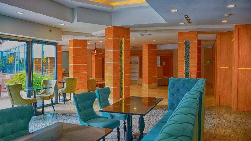 Club Aqua Plaza - Lobi