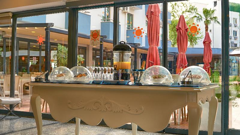 Club Aqua Plaza - Lobi