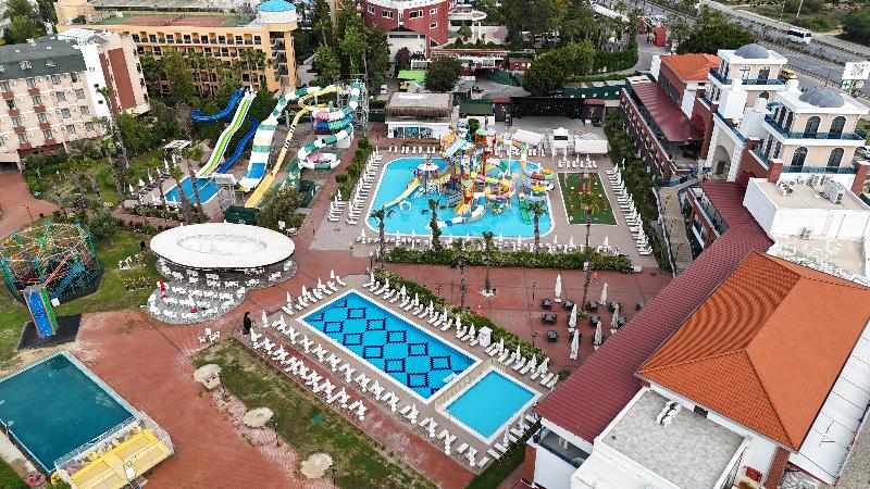 Club Aqua Plaza - Genel