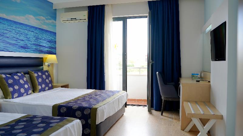 Club Aqua Plaza - Oda