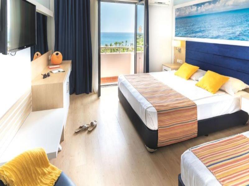 Club Aqua Plaza - Oda