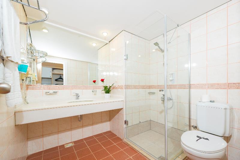 Club Aqua Plaza - Oda