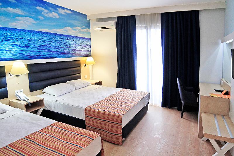Club Aqua Plaza - Oda