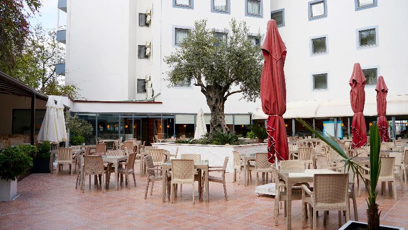 Club Aqua Plaza - Restoran