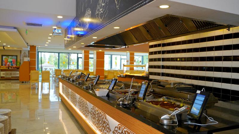 Club Aqua Plaza - Restoran