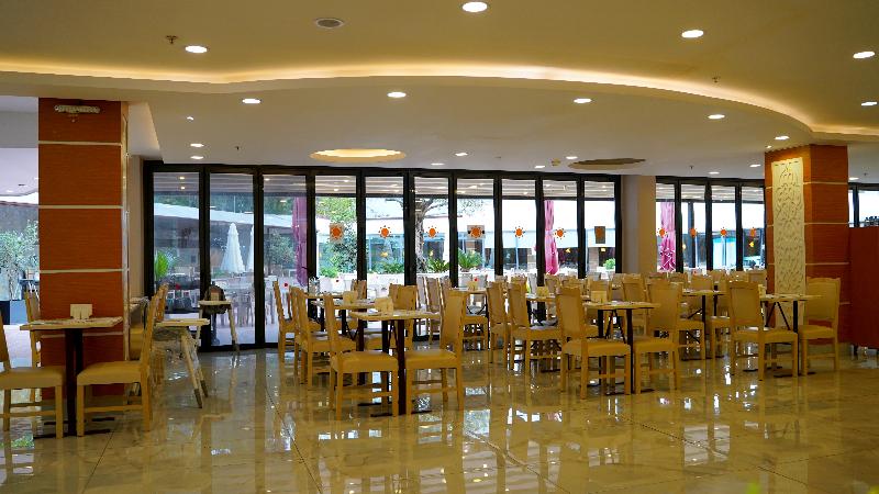 Club Aqua Plaza - Restoran