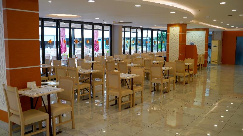 Club Aqua Plaza - Restoran