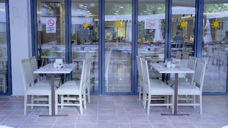Club Aqua Plaza - Restoran