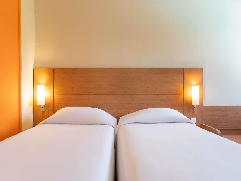 Ibis Meknes - Oda