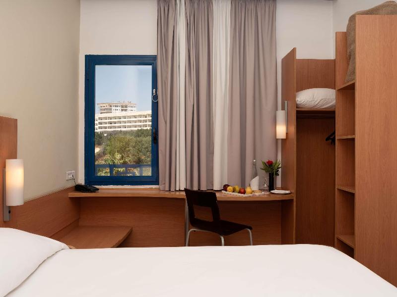 Ibis Meknes - Oda