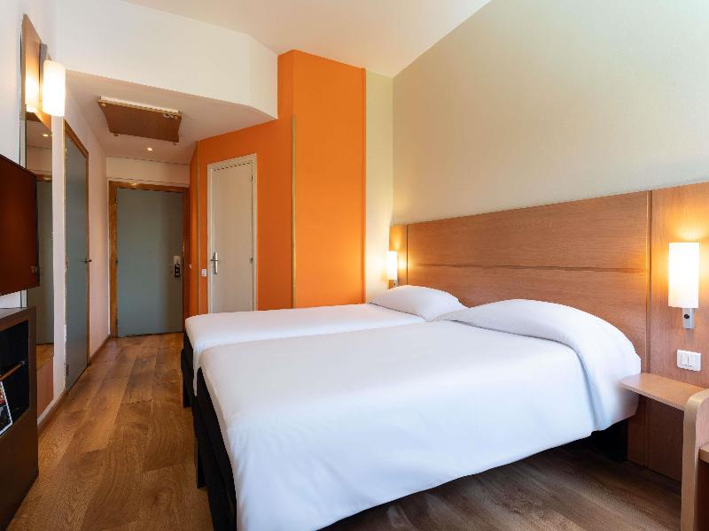 Ibis Meknes - Oda