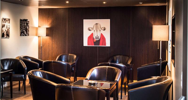 EVERNESS Hotel & Resort - Bar