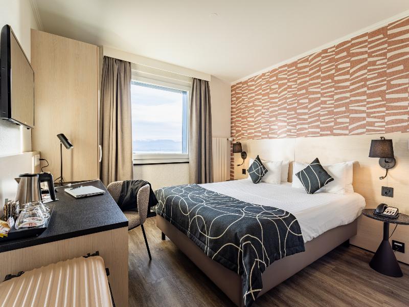 EVERNESS Hotel & Resort - Oda