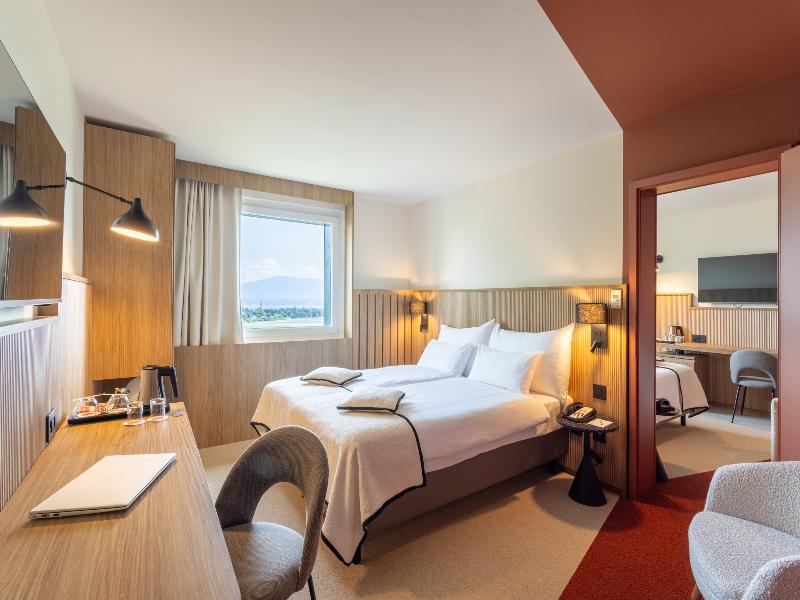 EVERNESS Hotel & Resort - Oda