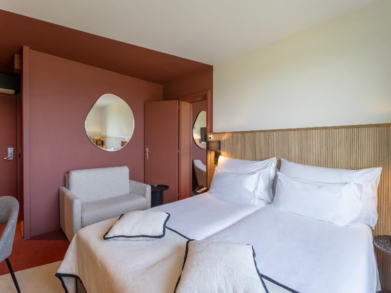 EVERNESS Hotel & Resort - Oda