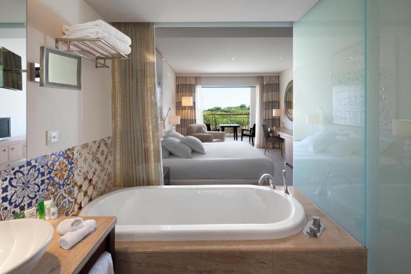 Hilton Vilamoura As Cascatas Golf Resort & Spa - Oda