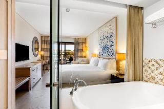 Hilton Vilamoura As Cascatas Golf Resort & Spa fotoÄŸrafÄ±