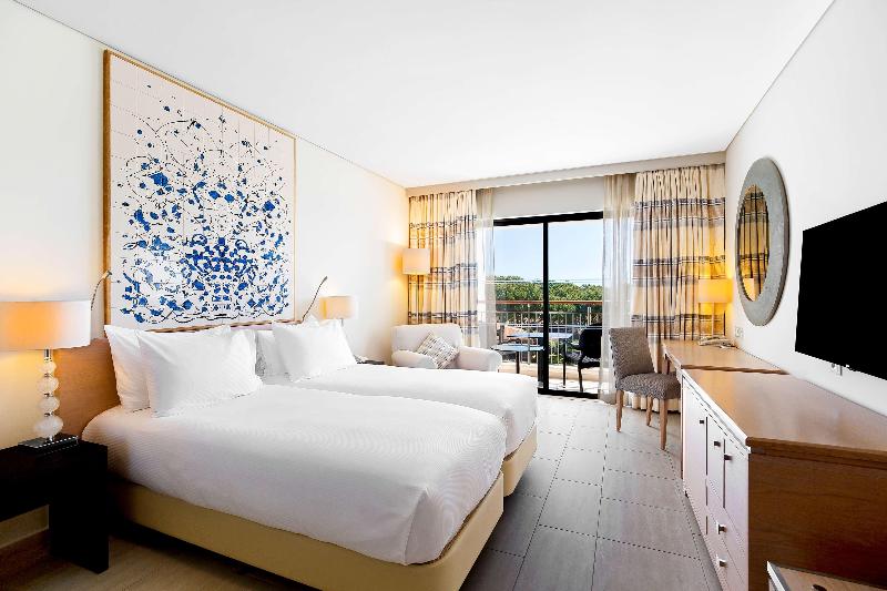 Hilton Vilamoura As Cascatas Golf Resort & Spa - Oda