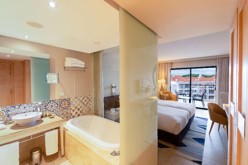 Hilton Vilamoura As Cascatas Golf Resort & Spa - Oda