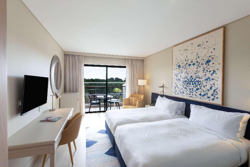 Hilton Vilamoura As Cascatas Golf Resort & Spa - Oda