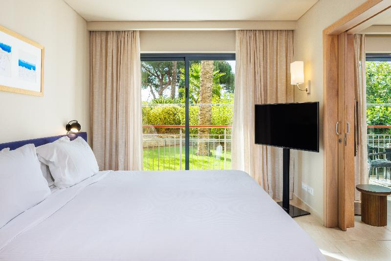 Hilton Vilamoura As Cascatas Golf Resort & Spa - Oda