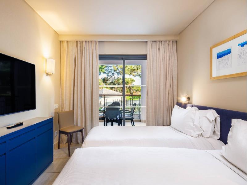 Hilton Vilamoura As Cascatas Golf Resort & Spa - Oda