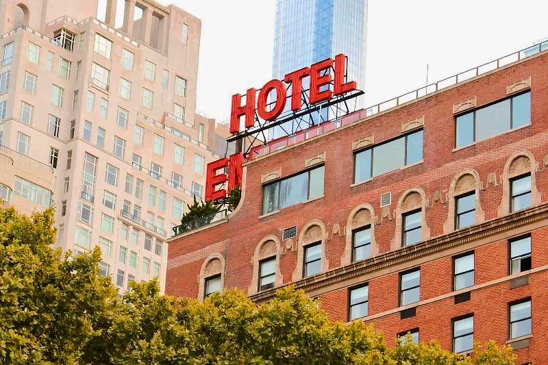 The Empire Hotel - Genel