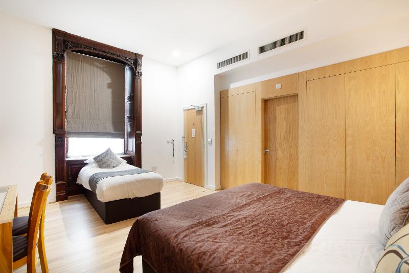 The Cleveland Hotel - Oda