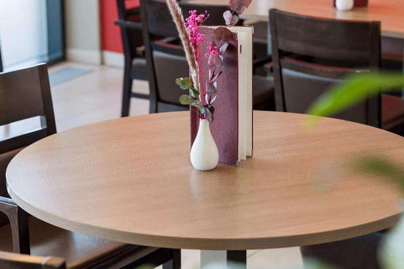 Four Points Flex by Sheraton Salzburg Messe - Bar