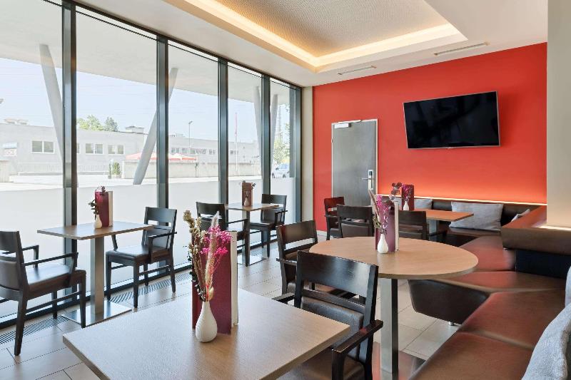 Four Points Flex by Sheraton Salzburg Messe - Bar