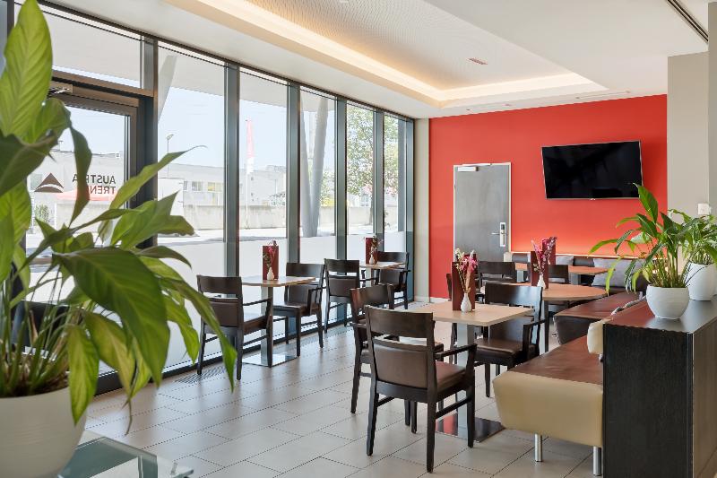 Four Points Flex by Sheraton Salzburg Messe - Lobi