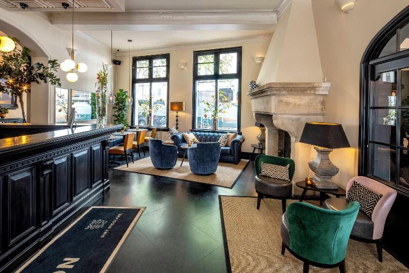 Hotel Sint Nicolaas - Lobi