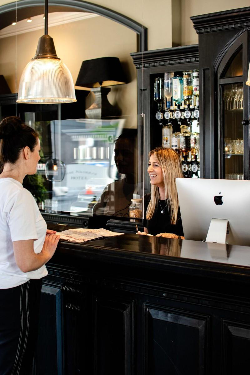 Hotel Sint Nicolaas - Lobi