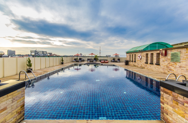 Nova Suites - Havuz