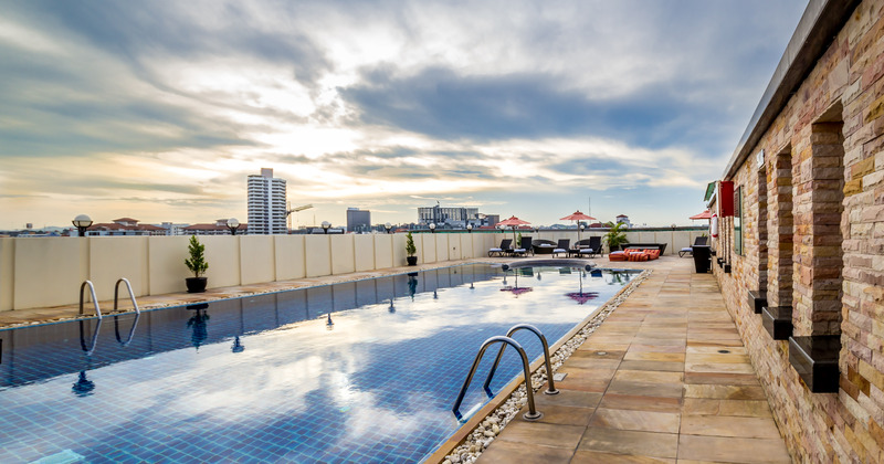 Nova Suites - Havuz