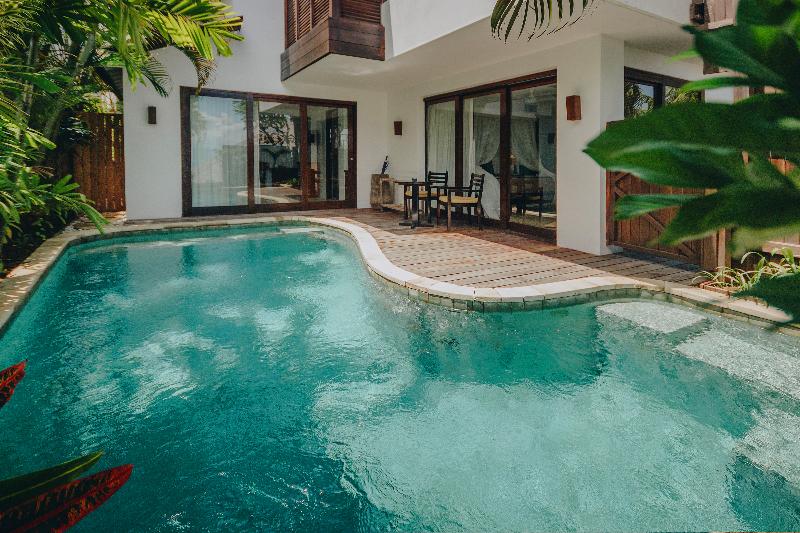 Batu Karang Lembongan Resort & Spa - Oda