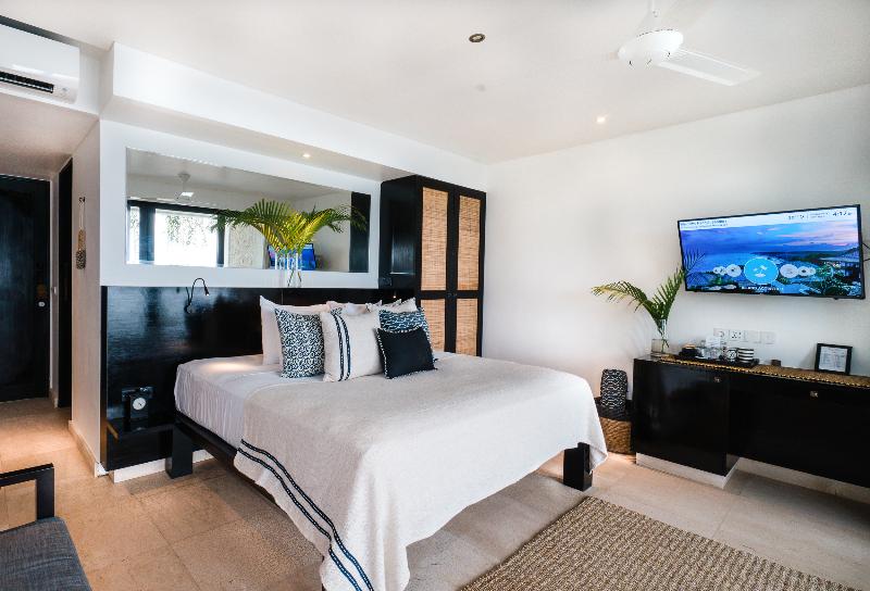 Batu Karang Lembongan Resort & Spa - Oda