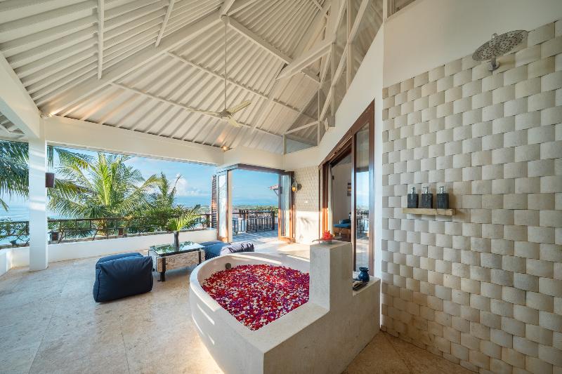 Batu Karang Lembongan Resort & Spa - Oda