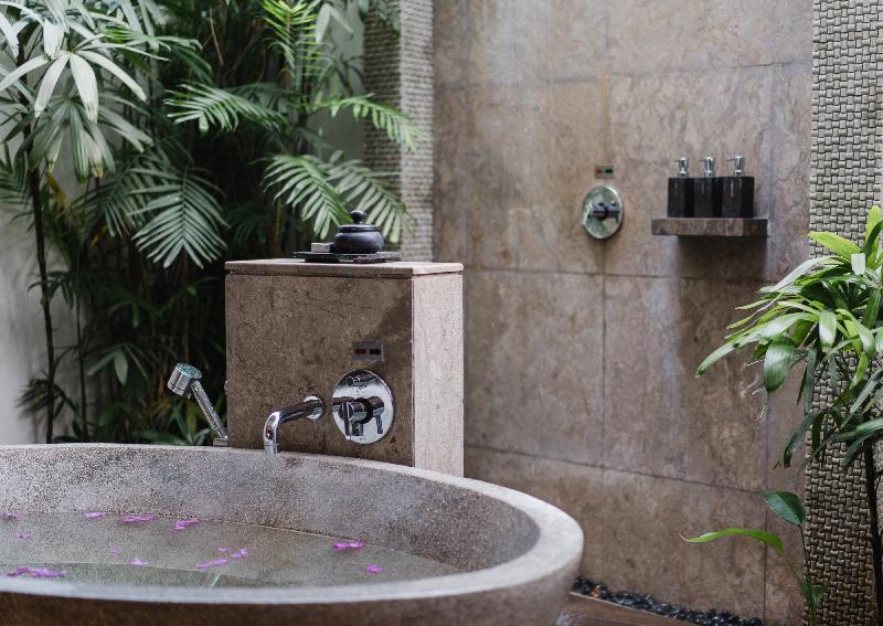 Batu Karang Lembongan Resort & Spa - Oda