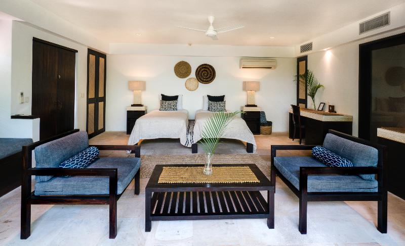 Batu Karang Lembongan Resort & Spa - Oda